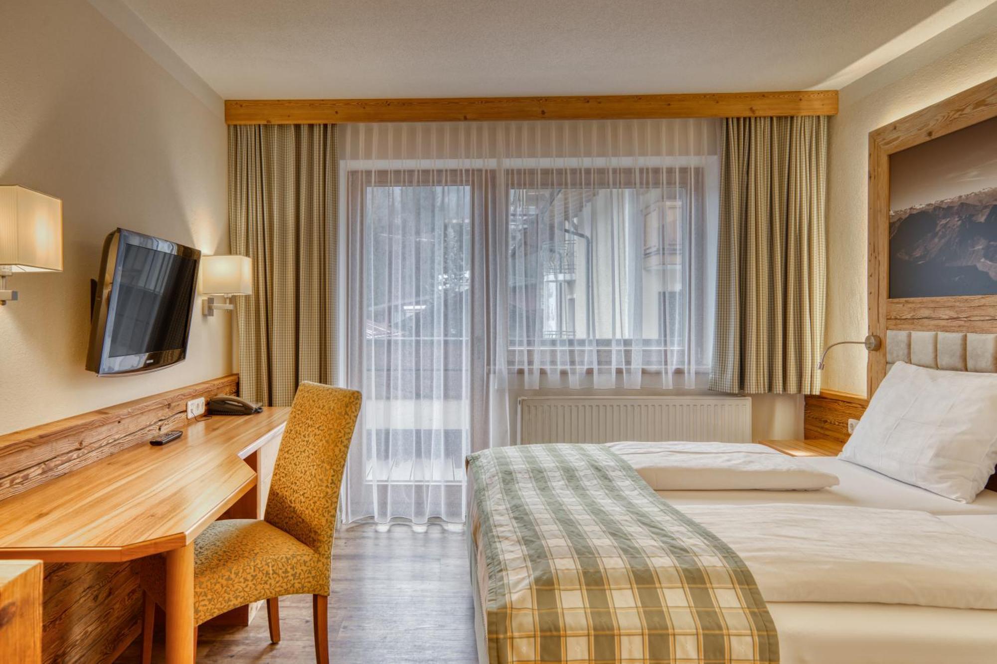 Hotel Alte Post Fieberbrunn Esterno foto